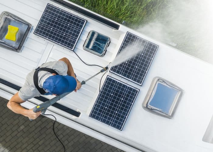 limpieza integral autocaravana